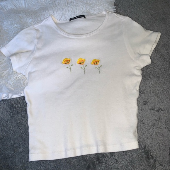 brandy melville peony top - Picture 2 of 4